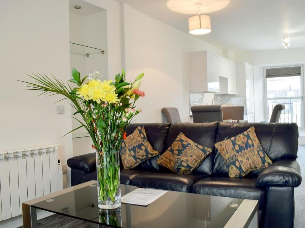 Courtyard Holiday Apartments Inverkeithing Exterior photo